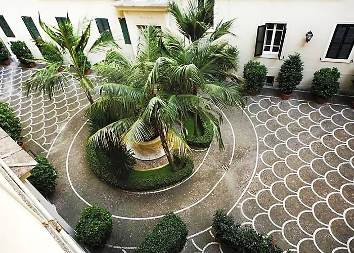 Hotel Cola Vatican
